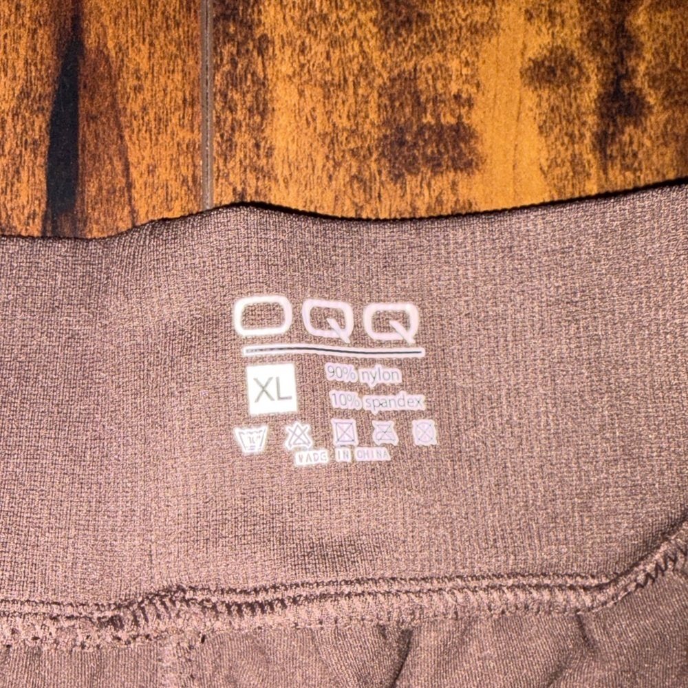 Wide Leg Brown Pants - Picture 2 of 5